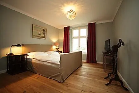 Jadgschloss Zu Appartement Hohen Niendorf