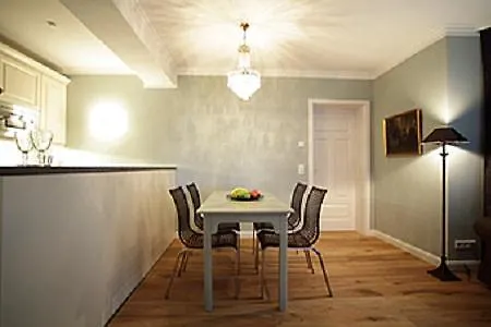 Jadgschloss Zu Appartement